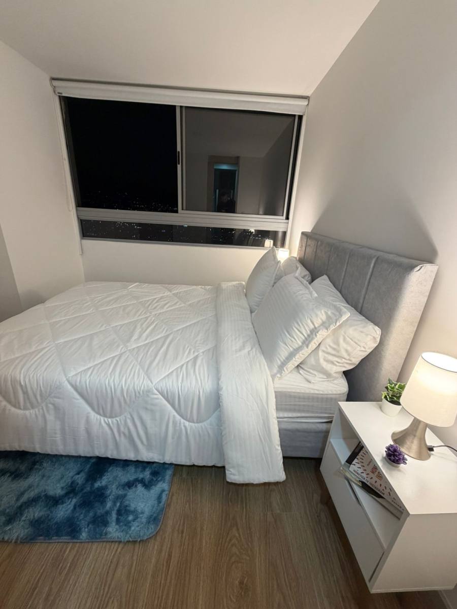 apartamento amoblado con la mejor vista a toda la cuidad de medellin — foto 4