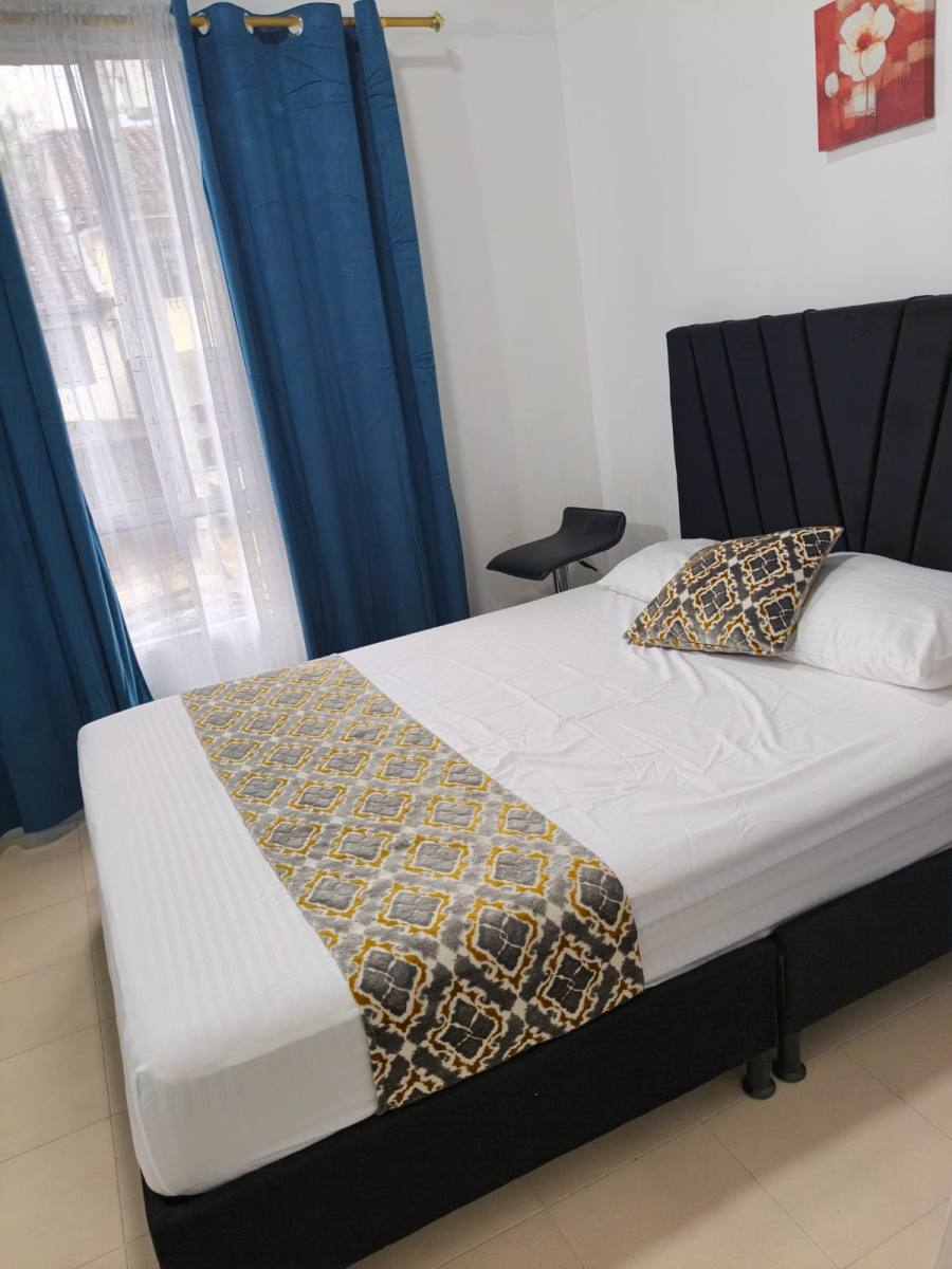 Buenos Aires Apartamento amoblado 3 habitaciones — Cataluña (Buenos Aires), Medellín (Cód. 2) — foto 4