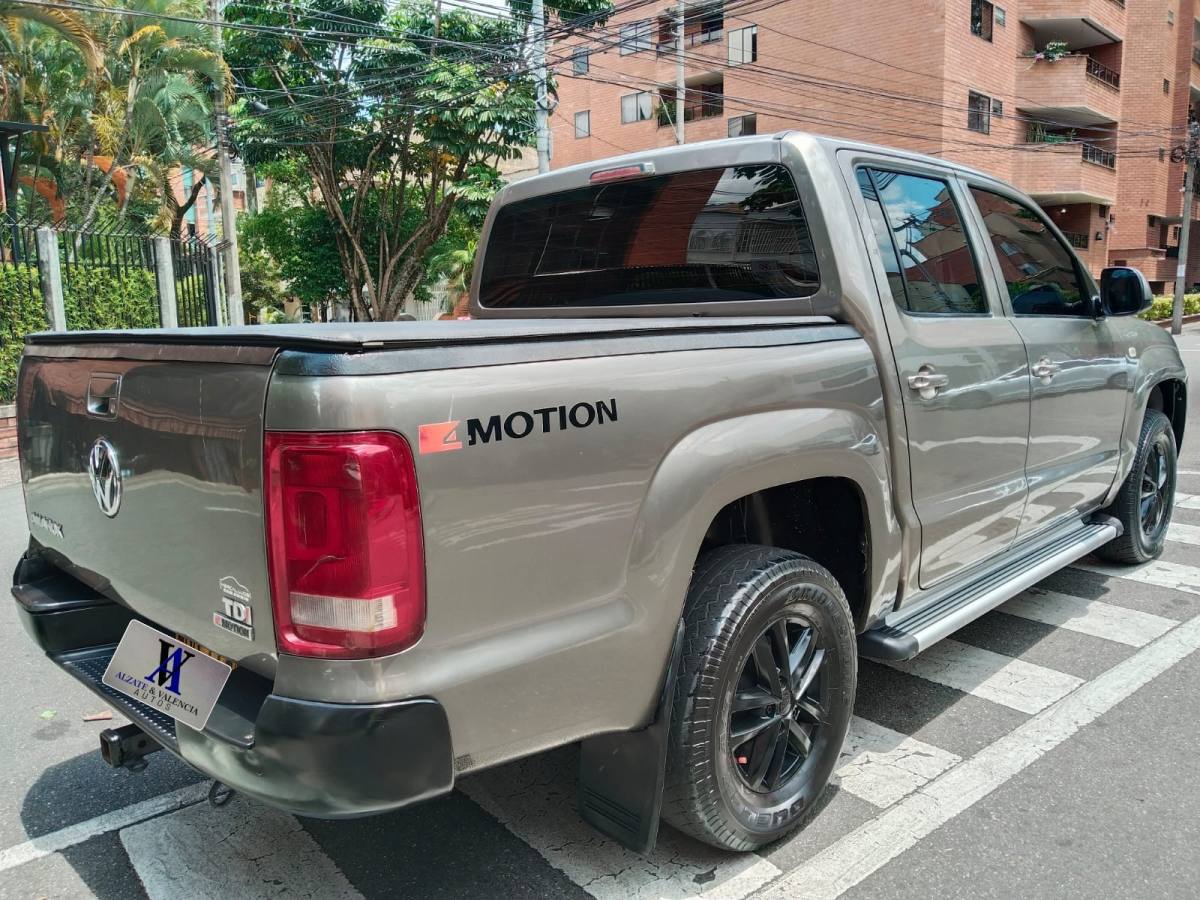 Volkswagen Amarok — foto 4