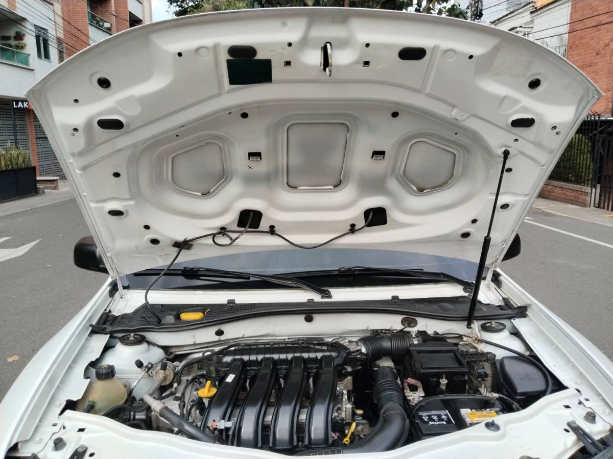 Renault Duster 4x4 — foto 3