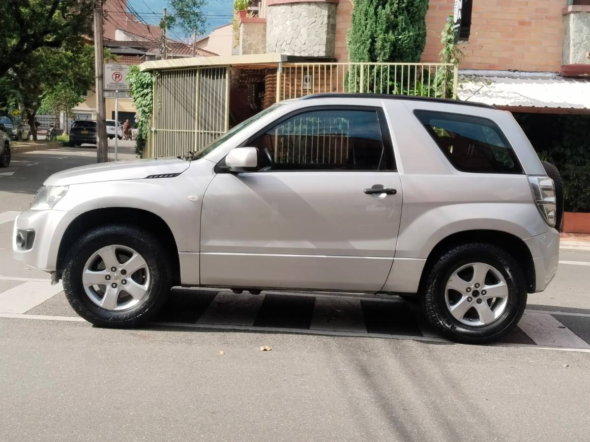 Suzuki Gran Vitara — foto 4